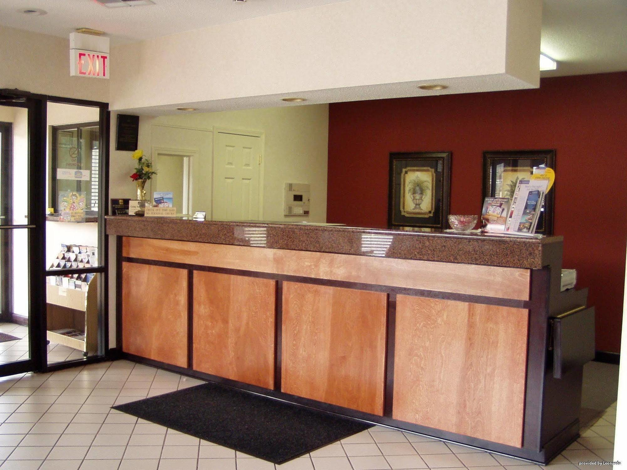 Best Western Airport Inn Pearl Eksteriør billede