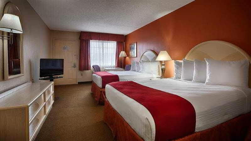 Best Western Airport Inn Pearl Eksteriør billede
